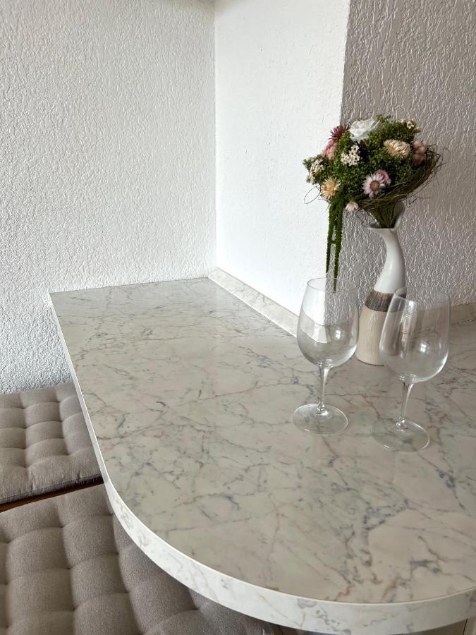 Coquet Appartement Avec Le Terrasse Sur Le Mer Roquebrune-Cap-Martin Luaran gambar